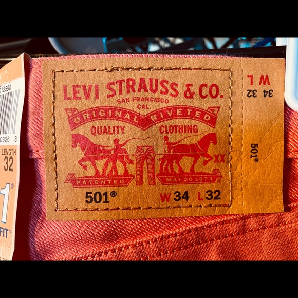Levi’s - Picture 5 of 10